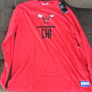 Chicago Bulls Under Armour Long Sleeve Shirt